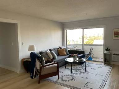 Main picture of 406 W Azeele St
