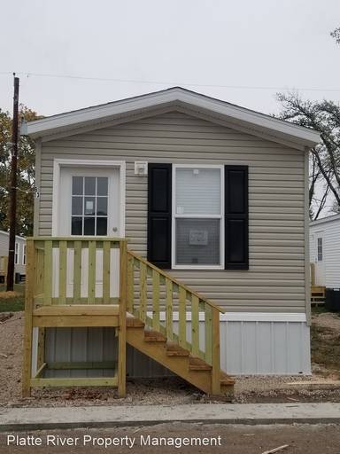 Main picture of Live Oaks Community