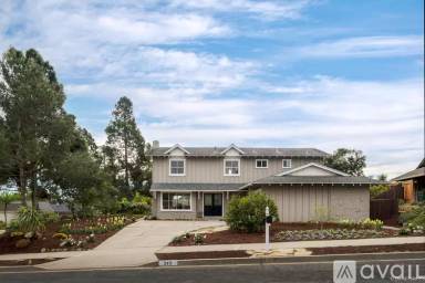 Main picture of 2411 Calle Montilla