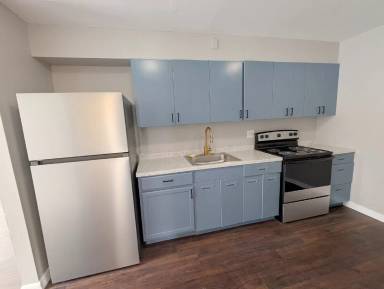 Main picture of 110 Cromwell Pl