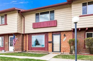 Main picture of 474 S Carr St