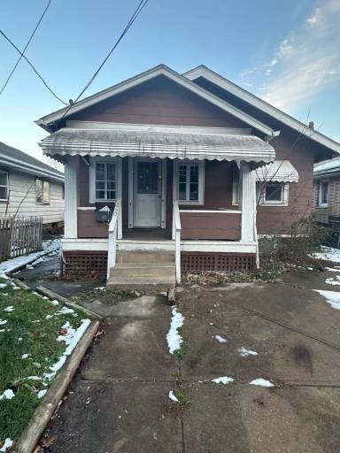 Main picture of 1430 Gross Ave NE