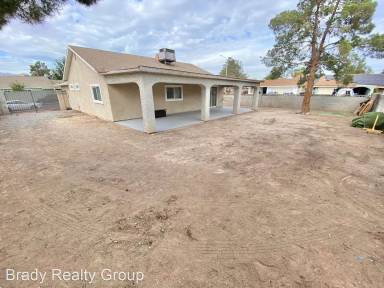 Main picture of 3329 Corona del Mar Dr