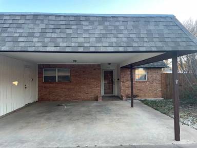 Main picture of 3327 S 15th St
