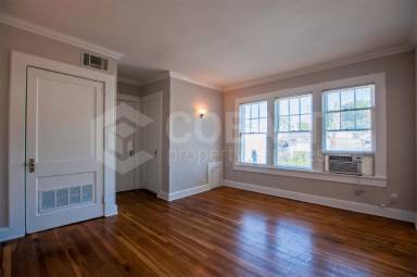 Main picture of 678 Somerset Terrace