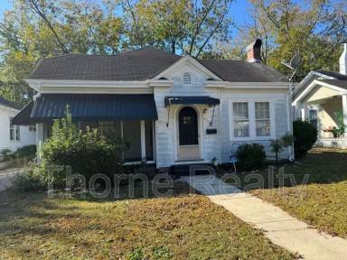 Main picture of 823 Western Ave