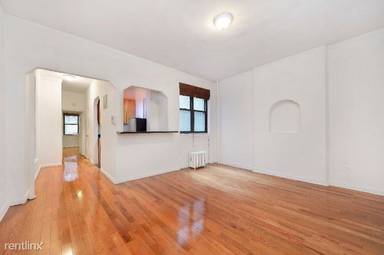 Main picture of 234 E 52nd St