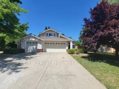 Main picture of 136 Bloomfield Way