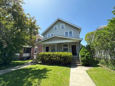 Main picture of 2577 Summit St