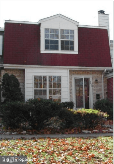 Main picture of 3660 Tavern Way