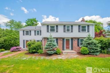 Main picture of 112 Burlington St