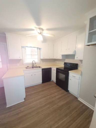Main picture of 207 White Oak Rd