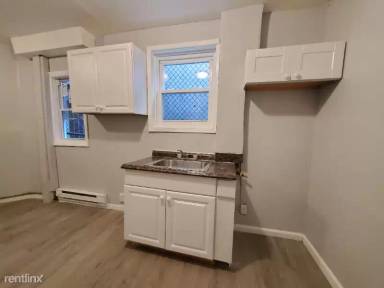Main picture of 52 Harrison Ave