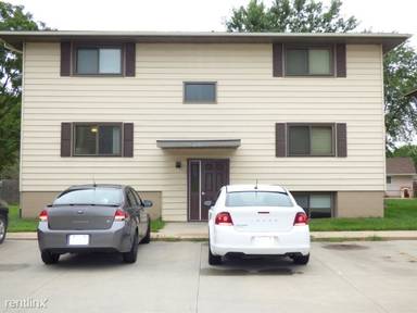 Main picture of 2317 18th Ave NW