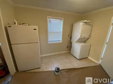 Main picture of 1838 Kansas St
