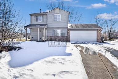 Main picture of 47 Meadow Ct W