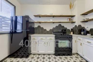 Main picture of 1914 S 36th St