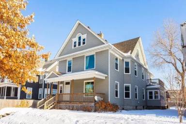 Main picture of 1811 13th Ave S