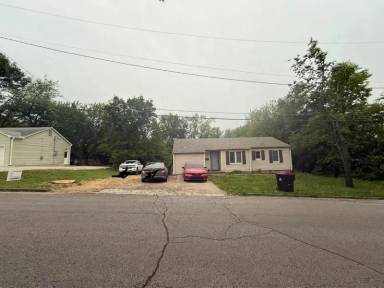 Main picture of 206 Hillcrest Dr