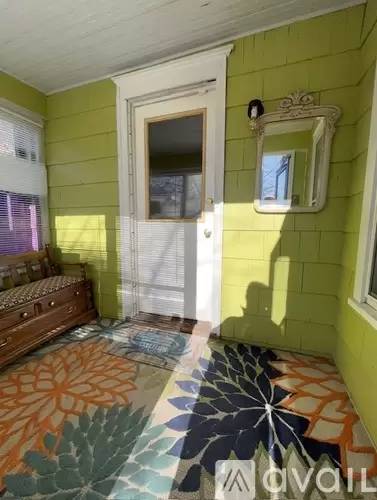 Main picture of 1411 Portland Ave