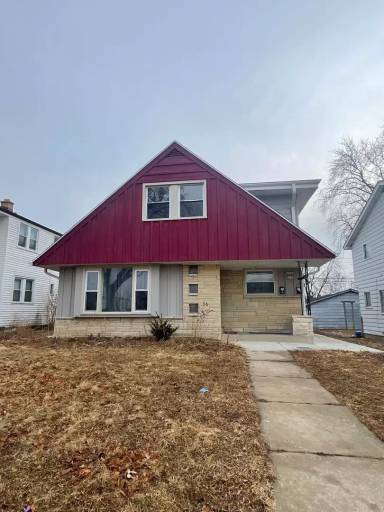 Main picture of 5730 N 99th St