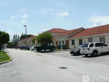 Main picture of 420 NW 114th Ave