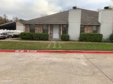 Main picture of 914 Hilltop Dr