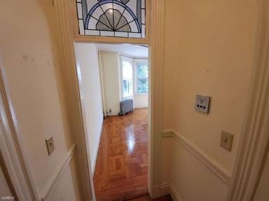 Main picture of 16 Queensberry St