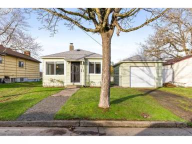 Main picture of 2325 N Russet St
