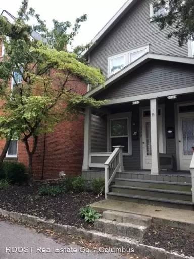 Main picture of 309 E Blenkner St
