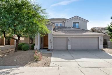 Main picture of 10491 E Meadowhill Dr