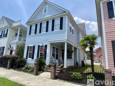 Main picture of 306 White Gables Dr