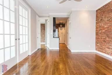 Main picture of 199 E 3rd St
