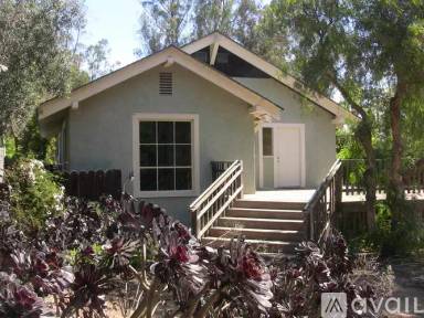 Main picture of 884 Mesa Rd
