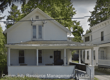 Main picture of 205 Grove St
