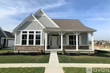 Main picture of 6399 Thoroughbred Ln