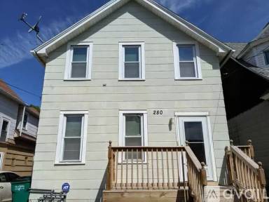 Main picture of 280 Austin St