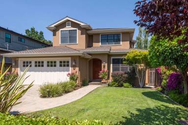 Main picture of 2020 Gordon Ave