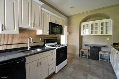Main picture of 20 Valentine Rd