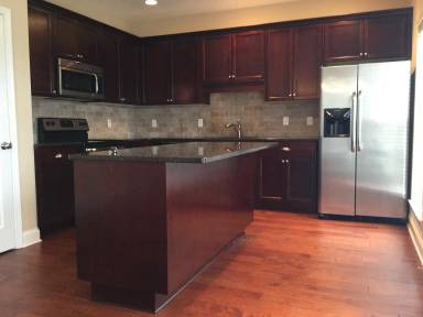 Main picture of 1319 York Dr