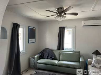 Main picture of 940 Lopez St