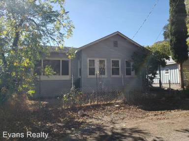 Main picture of 12509 Oak St