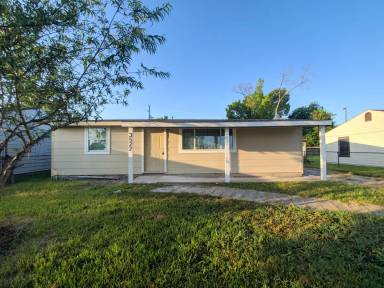 Main picture of 3522 Bloomfield St