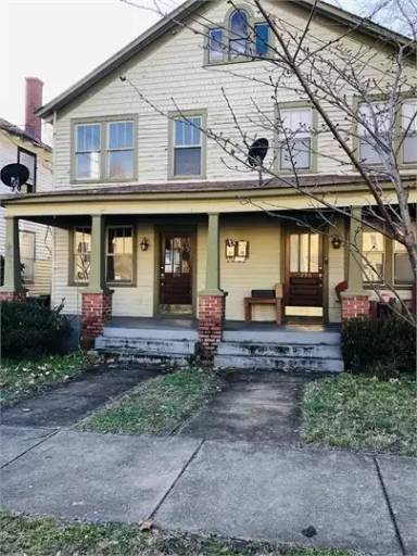 Main picture of 236 Charles St