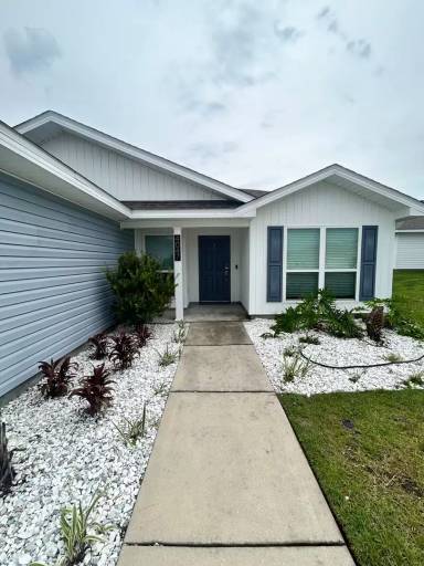 Main picture of 4047 Brighton Blvd