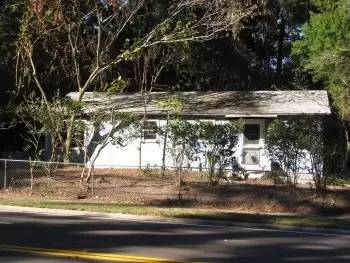 Main picture of 3510 NW 6th St
