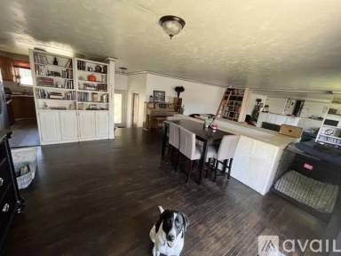 Main picture of 4493 S Larch Way