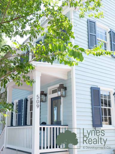 Main picture of 543 E Charlton St