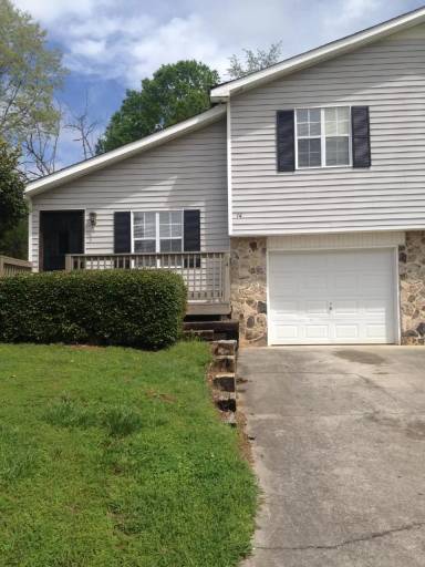 Main picture of 145 Viking Dr