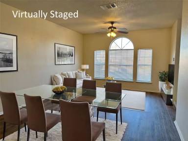 Main picture of 4412 Park Creek Ct